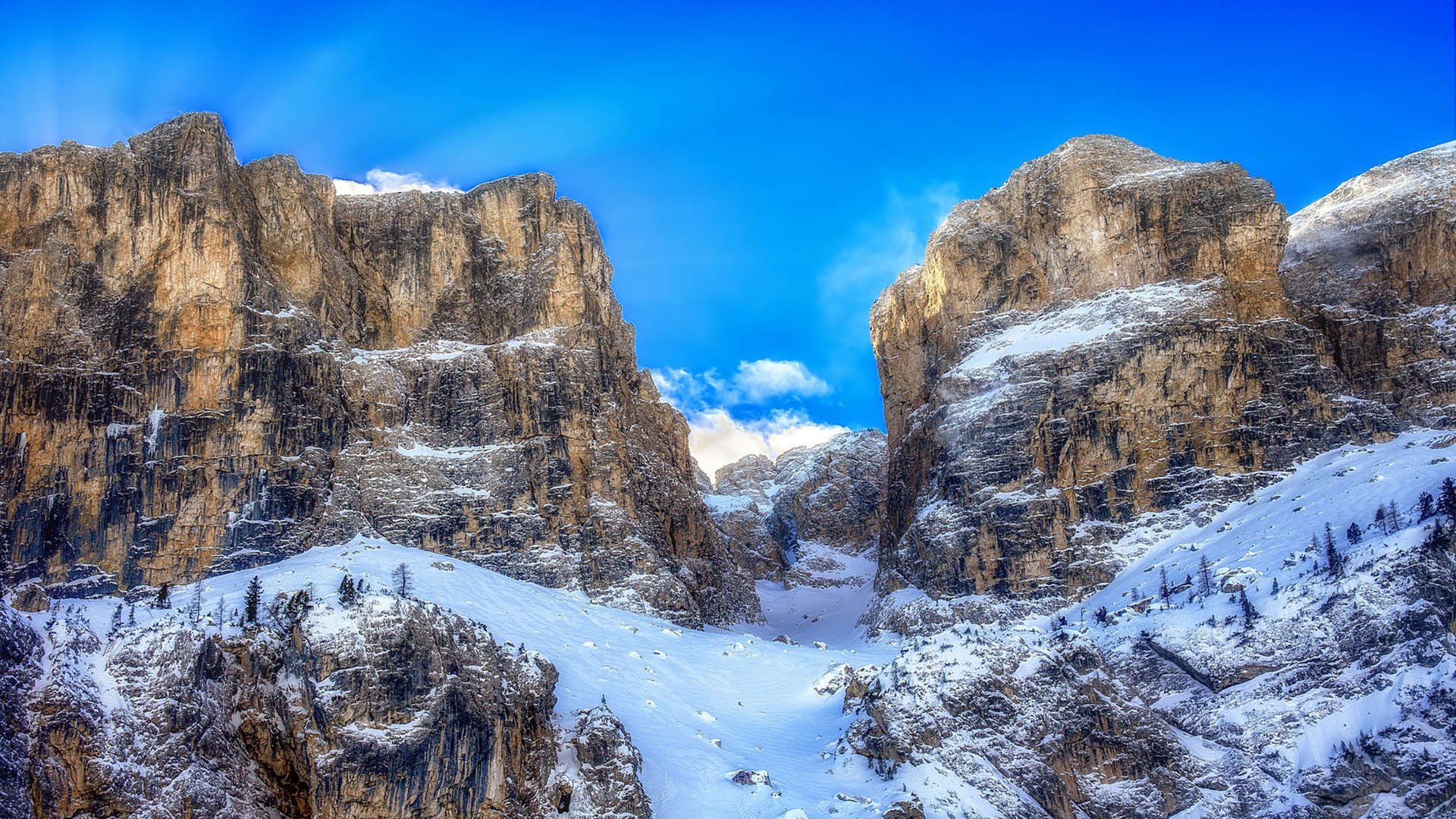 华体会官方网站-“高新区全民健身馆短柄墙球赛：速度与战术相互交织，比赛充满智慧的碰撞”